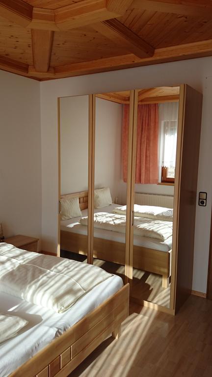 Appartamento Haus Alpina Weissensee Esterno foto