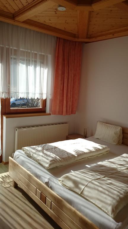Appartamento Haus Alpina Weissensee Esterno foto